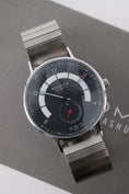 Load image into Gallery viewer, Nomos Autobahn 1302 - Detailansicht 1