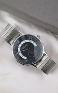 Load image into Gallery viewer, Nomos Autobahn 1302 - Detailansicht 2