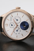 Załaduj obraz do przeglądarki galerii, Montblanc Heritage Chronometrie Quantieme Annuel Vasco Da Gama 112537 - Widok szczegółowy 3