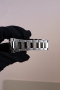 Load image into Gallery viewer, Girard Perregaux Laureato 81010-11-431-11a - Detailansicht 12