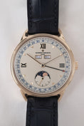 Cargue la imagen en el visor de la galería, Vacheron Constantin Triple Calendario 3100V/000R-B422 - Vista detallada 4