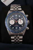 Bild in Galerie-Betrachter laden, Tudor Black Bay Chrono 79360B - Detailansicht 4