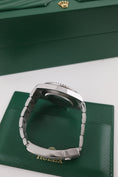 Carica l'immagine nel visualizzatore della galleria, Rolex Submariner Date 126610LV - vista dettagliata 7