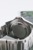 Carica l'immagine nel visualizzatore della galleria, Rolex Explorer II 16570 - Detailansicht 6