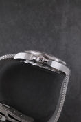 Load image into gallery viewer, Omega Seamaster Diver 300M 210.30.42.20.06.002 - Detailed view 6