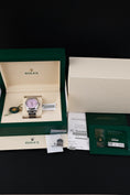 Carica l'immagine nel visualizzatore della galleria, Rolex Oyster Perpetual 36 126000 - Papiere und oder Lieferumfang
