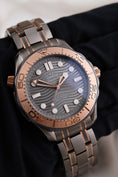 Carica l'immagine nel visualizzatore della galleria, Omega Seamaster Diver 300 M 21060422099001 - Detailansicht 3