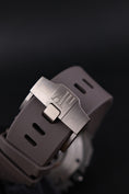 Bild in Galerie-Betrachter laden, Audemars Piguet Royal Oak Offshore Chronograph Titan 264001O.OO.A004CA.01 - Detailansicht 10