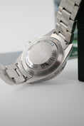 Bild in Galerie-Betrachter laden, Rolex Sea-Dweller 16600 - Detail view 9
