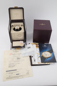 Bild in Galerie-Betrachter laden, Patek Philippe Perpetual Calendar 3940J - Papers and documentation