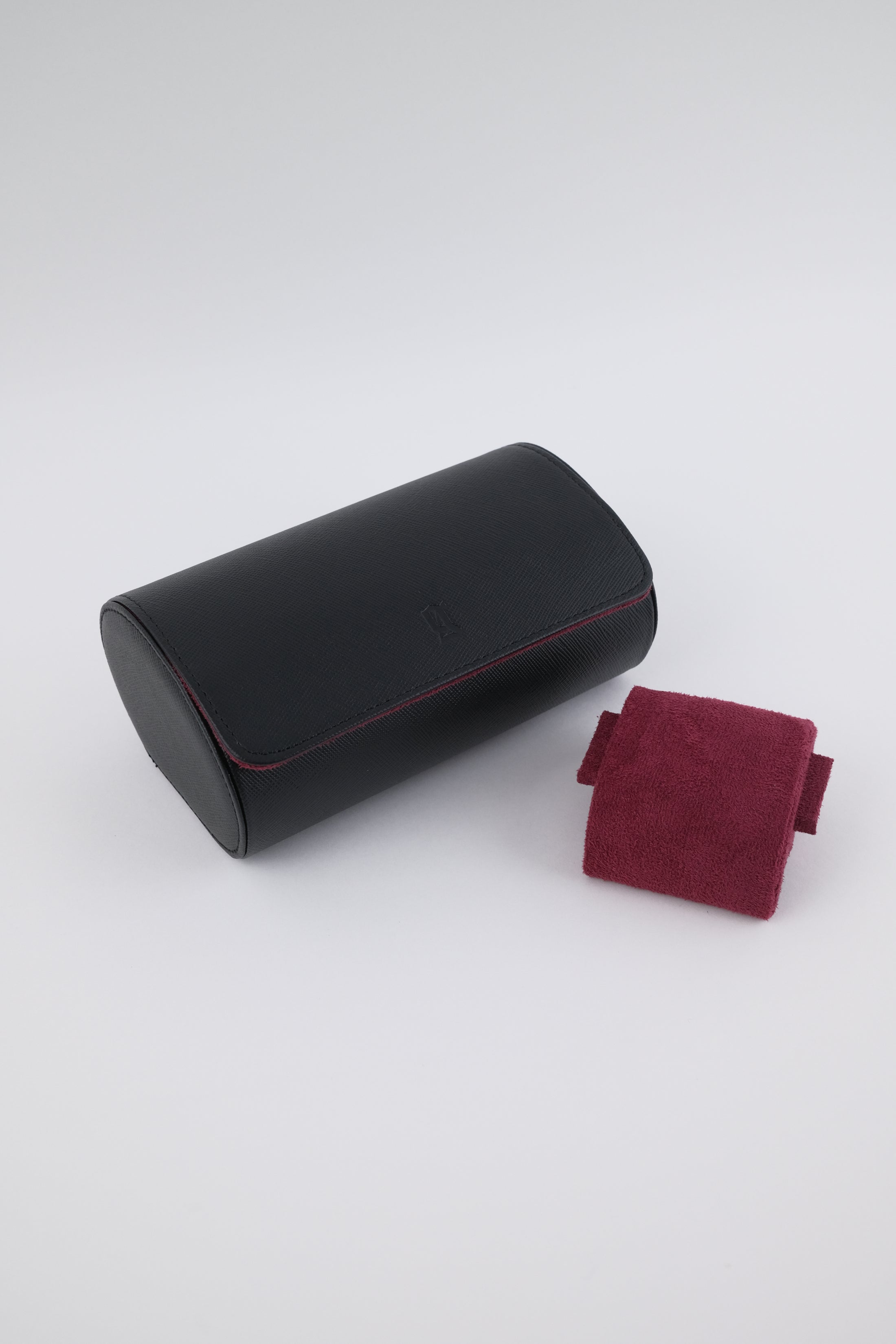 Uhrenrolle 2 - Medium - Midnight Black & Wine Red