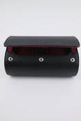 Charger l'image dans la visionneuse de la galerie, Uhrenrolle 2 - Medium - Midnight Black & Wine Red
