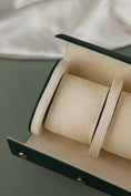 Bild in Galerie-Betrachter laden, Uhrenrolle 2 - Medium - Emerald Green
