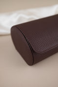 Bild in Galerie-Betrachter laden, Uhrenrolle 3 - Large - Chocolate Brown

