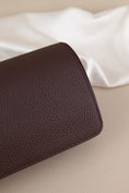 Bild in Galerie-Betrachter laden, Uhrenrolle 3 - Large - Chocolate Brown
