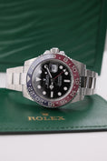 Załaduj obraz do przeglądarki galerii, Rolex GMT-Master II 126710BLRO - widok szczegółowy 3
