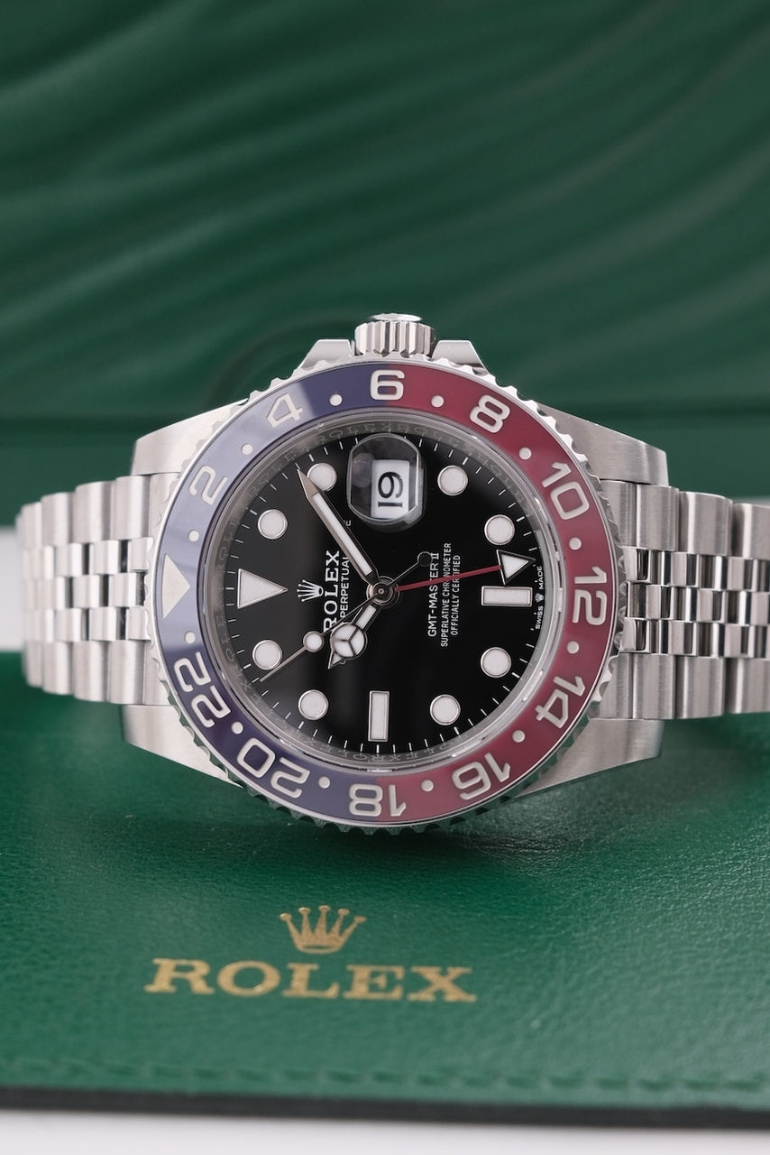 Rolex GMT-Master II 126710BLRO - Detailansicht 3