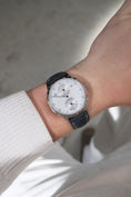 Cargue la imagen en el visor de la galería, Patek Philippe Calendario Anual 5235G-001 - Vista detallada 9
