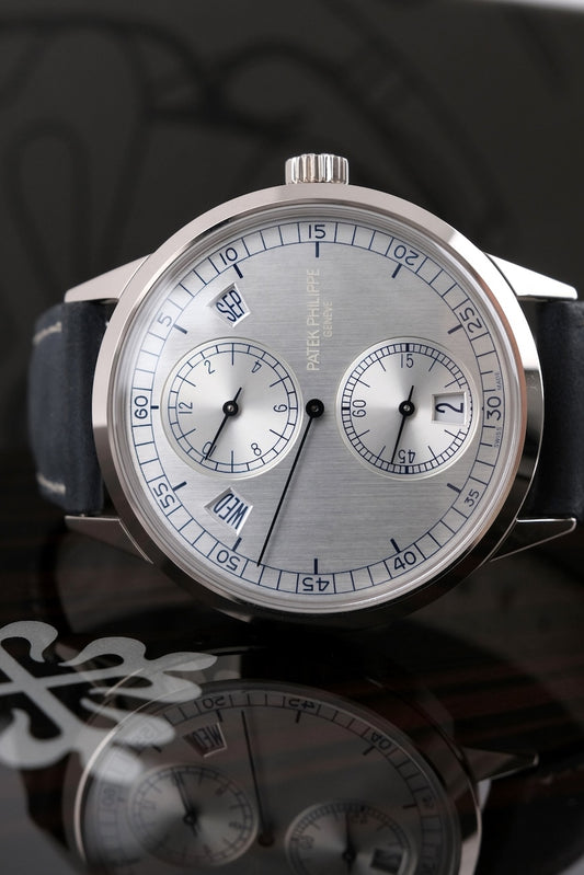 Calendario anual Patek Philippe 5235G-001 - Miniatura