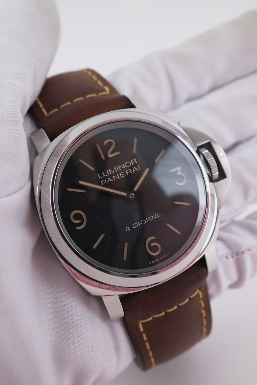 Panerai Luminor Base 8 Giorni PAM00914 - Main product image