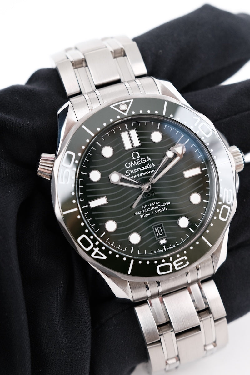 Omega Seamaster Diver 300 M 21030422010001 - Detailansicht 11