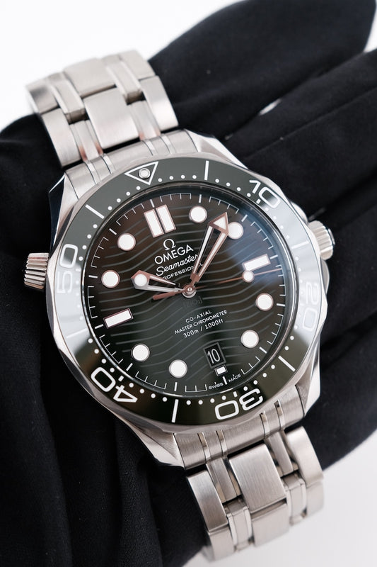 Omega Seamaster Diver 300 M 21030422010001 - Thumbnail