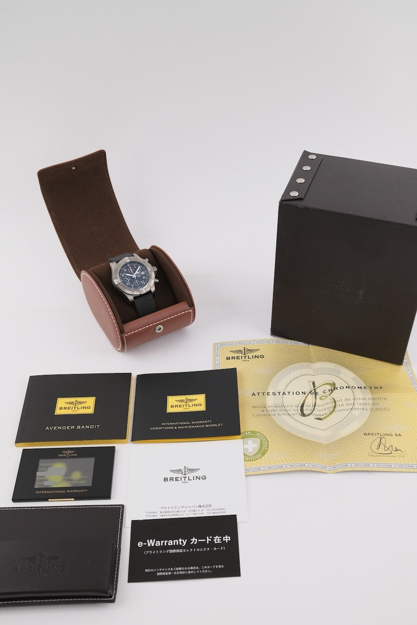 Breitling Avenger Bandit E13383101M1W1 - Papiere und oder Lieferumfang