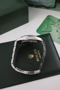 Bild in Galerie-Betrachter laden, Rolex Explorer II 16570 - Detailansicht 7
