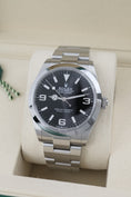 Bild in Galerie-Betrachter laden, Rolex Explorer 40 224270 - Detailansicht 1
