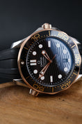 Bild in Galerie-Betrachter laden, Omega Seamaster Diver 300M 210.22.42.20.01.002 - Detail view 5
