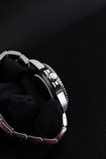 Bild in Galerie-Betrachter laden, Rolex GMT-Master II 126710GRNR - Detail view 9
