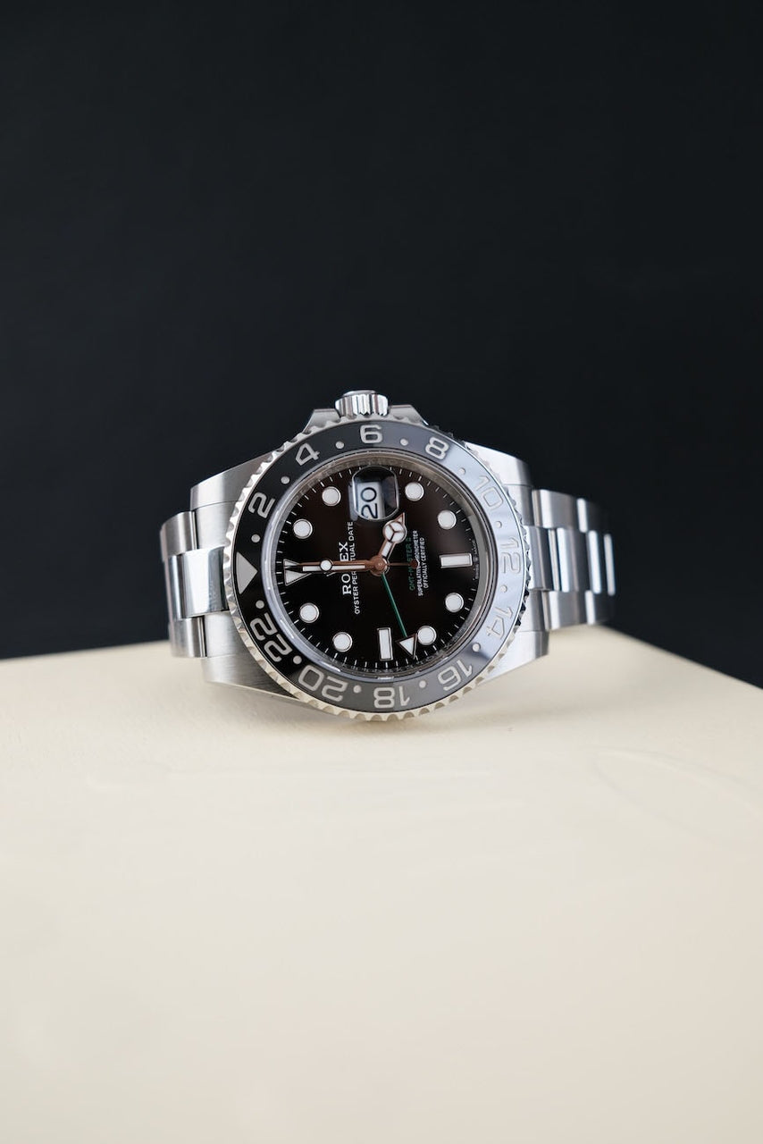 Rolex GMT-Master II 126710GRNR - Detail view 2