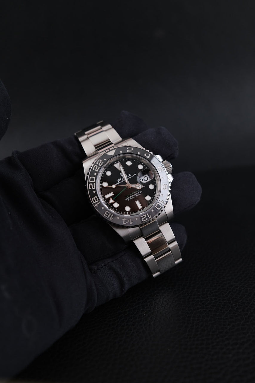 Rolex GMT-Master II 126710GRNR - Detail view 4