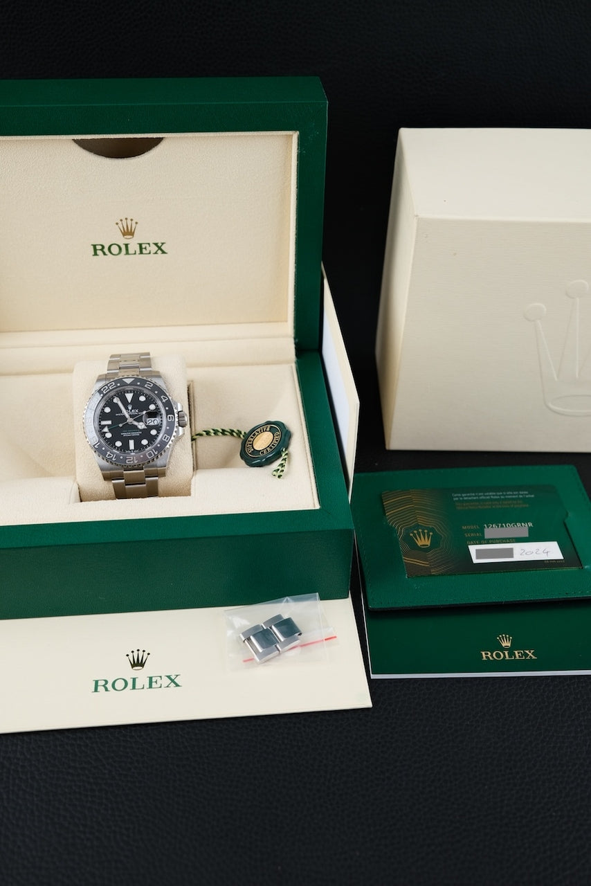 Rolex GMT-Master II 126710GRNR - Papers and documentation