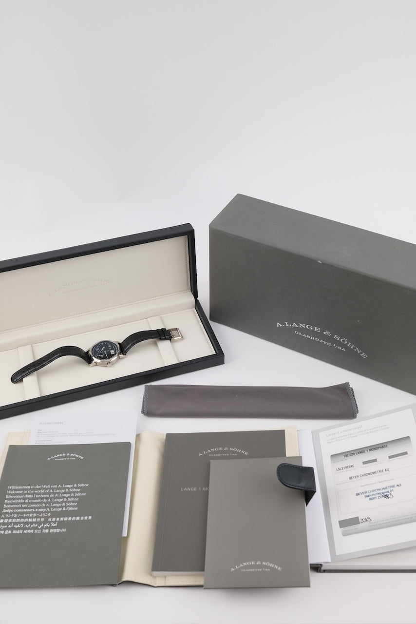 A. Lange und Söhne Lange 1 192.029 - Papiere und oder Lieferumfang
