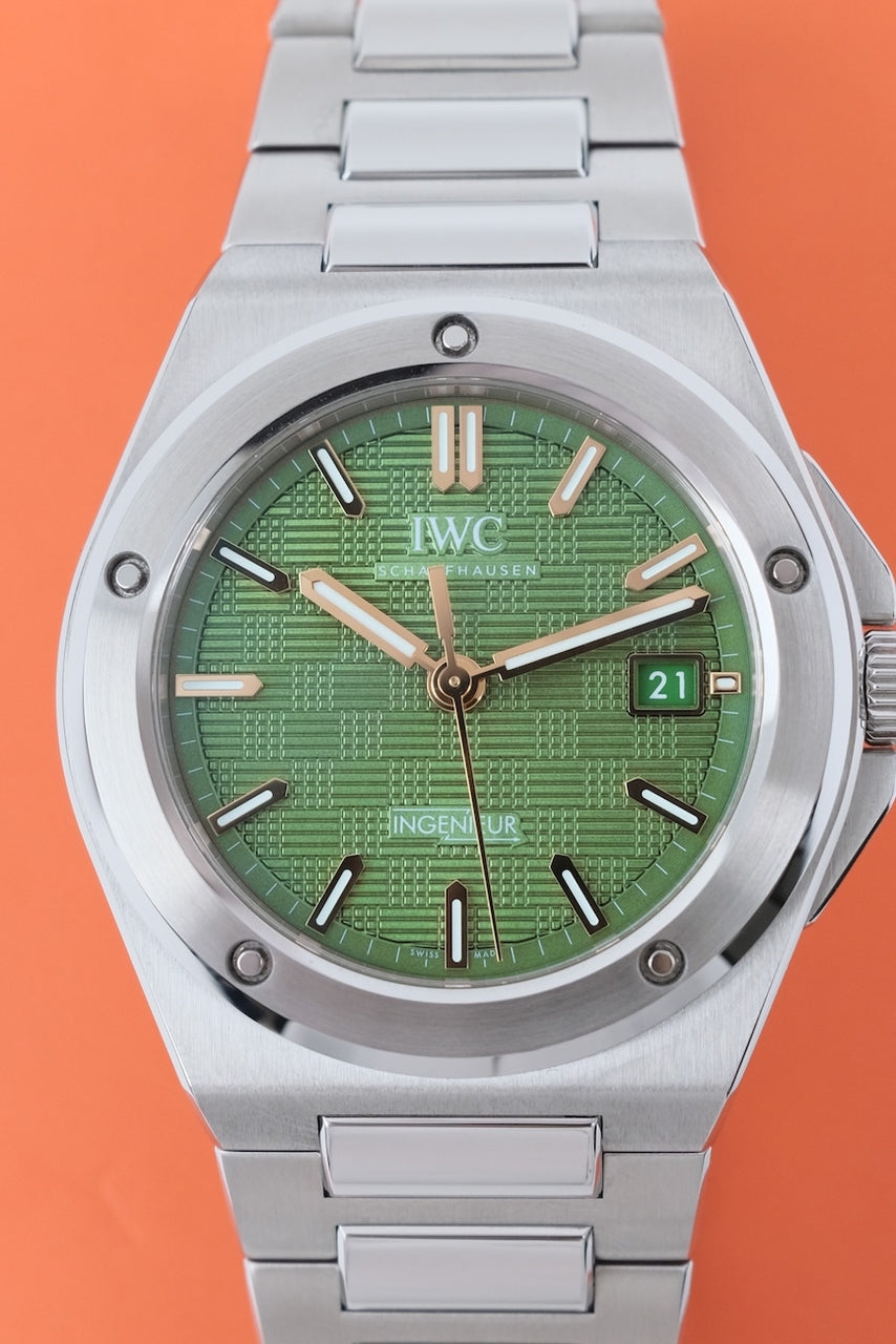 IWC Ingenieur Automatic 40 IW328908 - Detailansicht 3