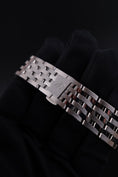 Bild in Galerie-Betrachter laden, Breitling Navitimer GMT 41 A32310171C1A1 - Detail view 5
