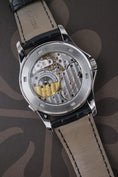 Bild in Galerie-Betrachter laden, Patek Philippe World Time 5130P - Detailansicht 8

