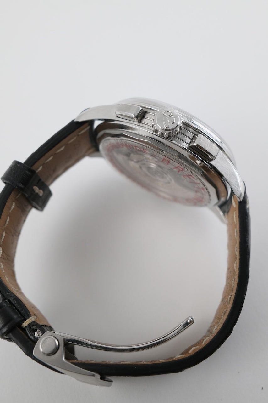 Chronographe Breitling Premier B01 AB0118221G1P1 - Vue détaillée 7