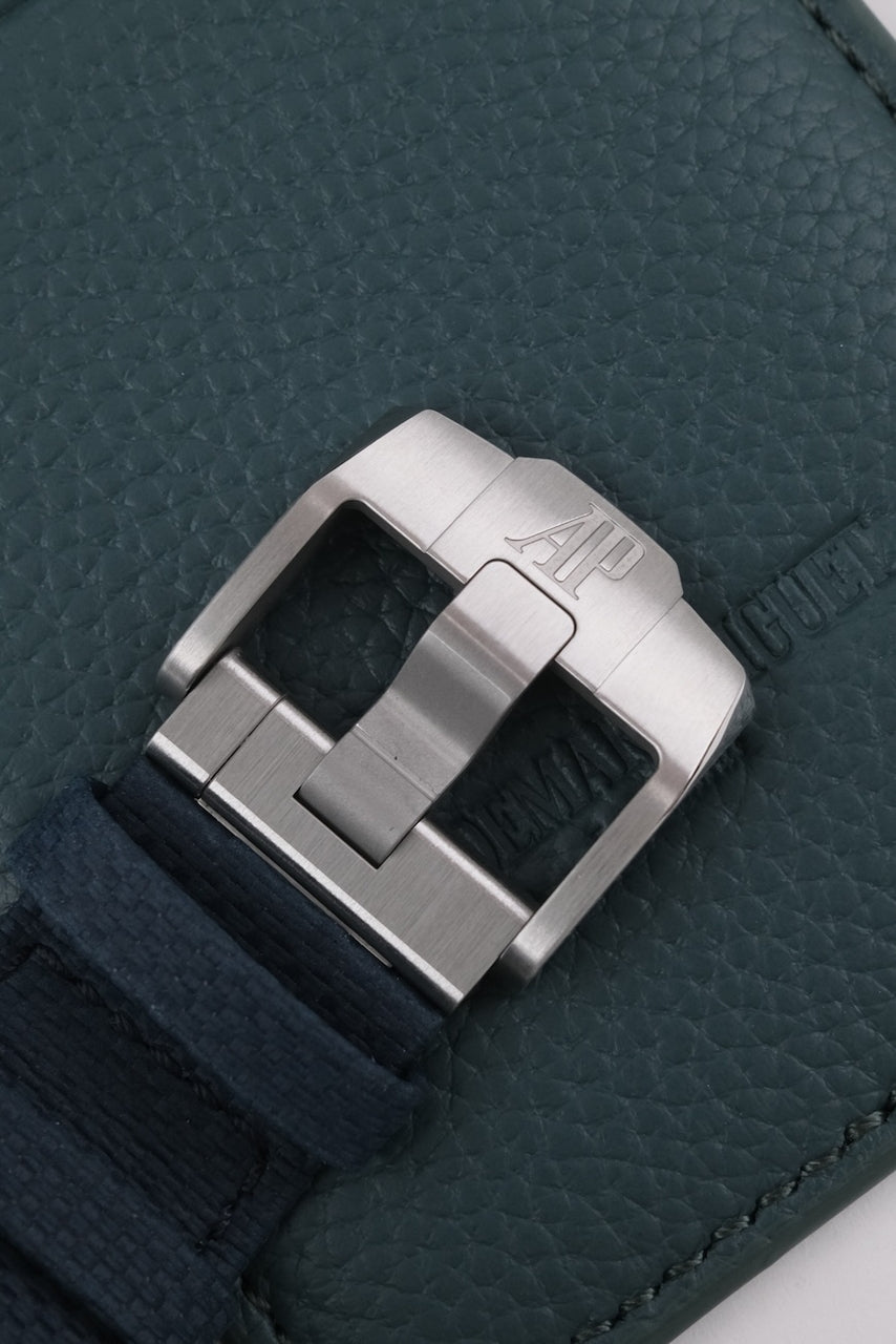 Audemars Piguet Royal Oak Offshore Chronograph 26420SO.OO.A029VE.01 - Detailed view 8