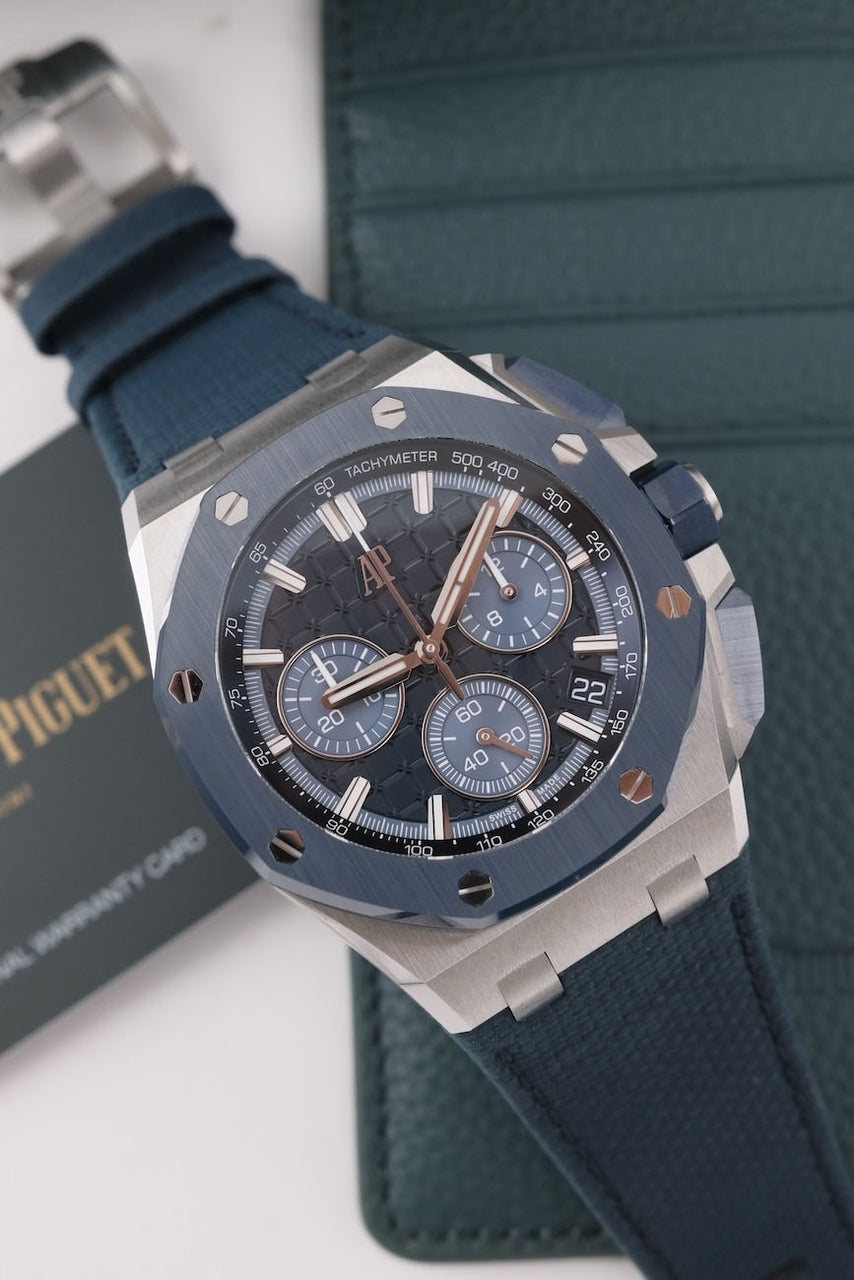 Audemars Piguet Royal Oak Offshore Chronograph 26420SO.OO.A029VE.01 - Detailed view 1