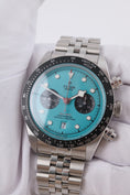 Bild in Galerie-Betrachter laden, Tudor Black Bay Chronograph 79360N-0024 - Detail view 2

