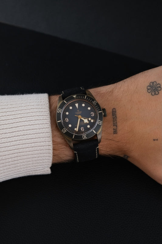 Tudor Black Bay Bronze 79250BA - Detailansicht 1
