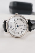 Bild in Galerie-Betrachter laden, Breguet Classique Retrograde Seconds 5207BB/12/9V6 - Thumbnail

