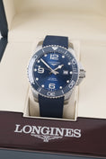 Załaduj obraz do przeglądarki galerii, Longines HydroConquest L3.782.4.96.9 - Widok szczegółowy 2

