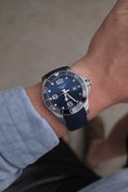 Załaduj obraz do przeglądarki galerii, Longines HydroConquest L3.782.4.96.9 - Widok szczegółowy 9
