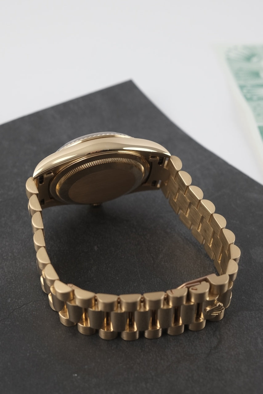Rolex Day-Date 36 18238 - Detail view 5
