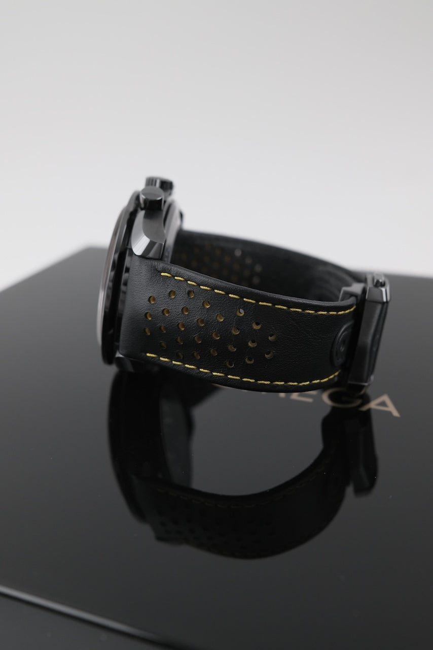 Omega Speedmaster Dark Side Of The Moon 31192443001001 - Detailansicht 8