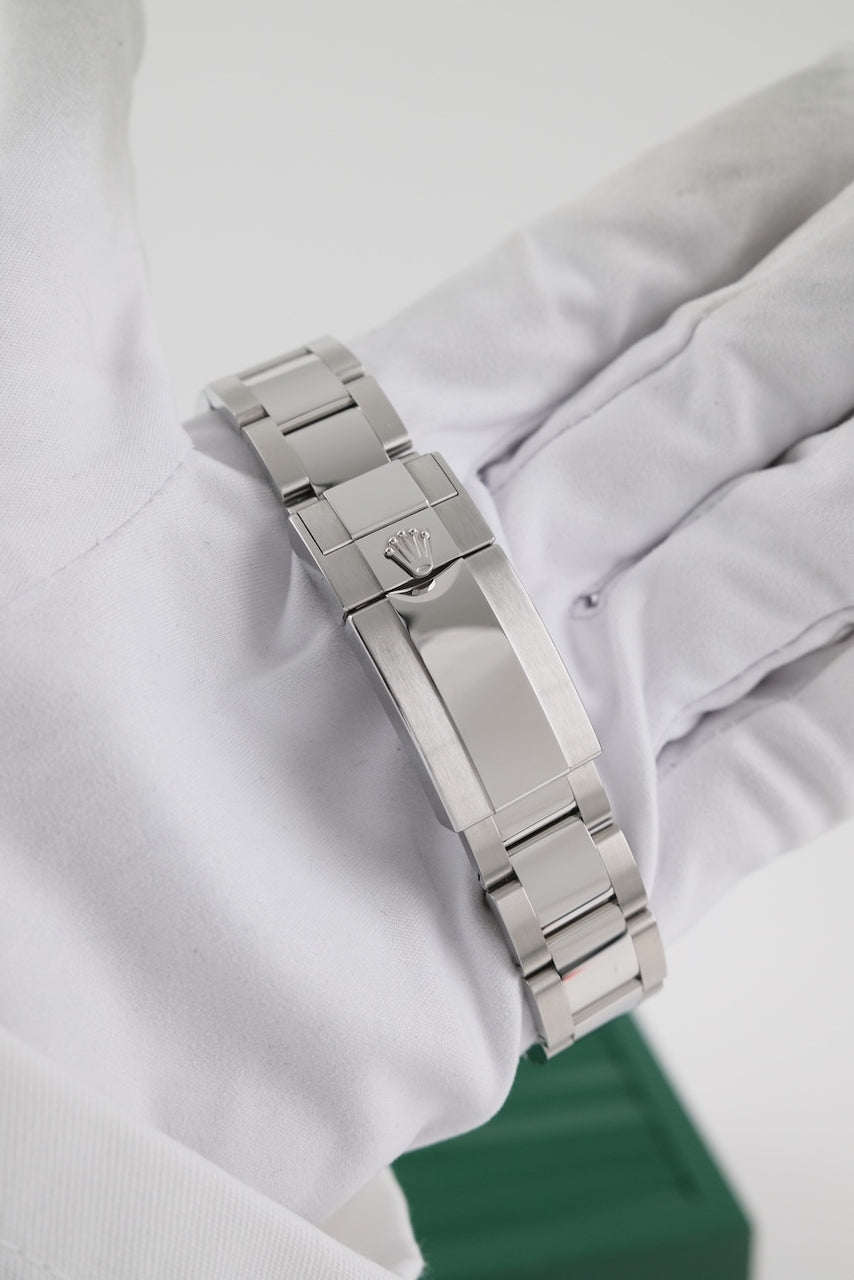 Rolex GMT-Master II 126710GRNR - Detailansicht 9