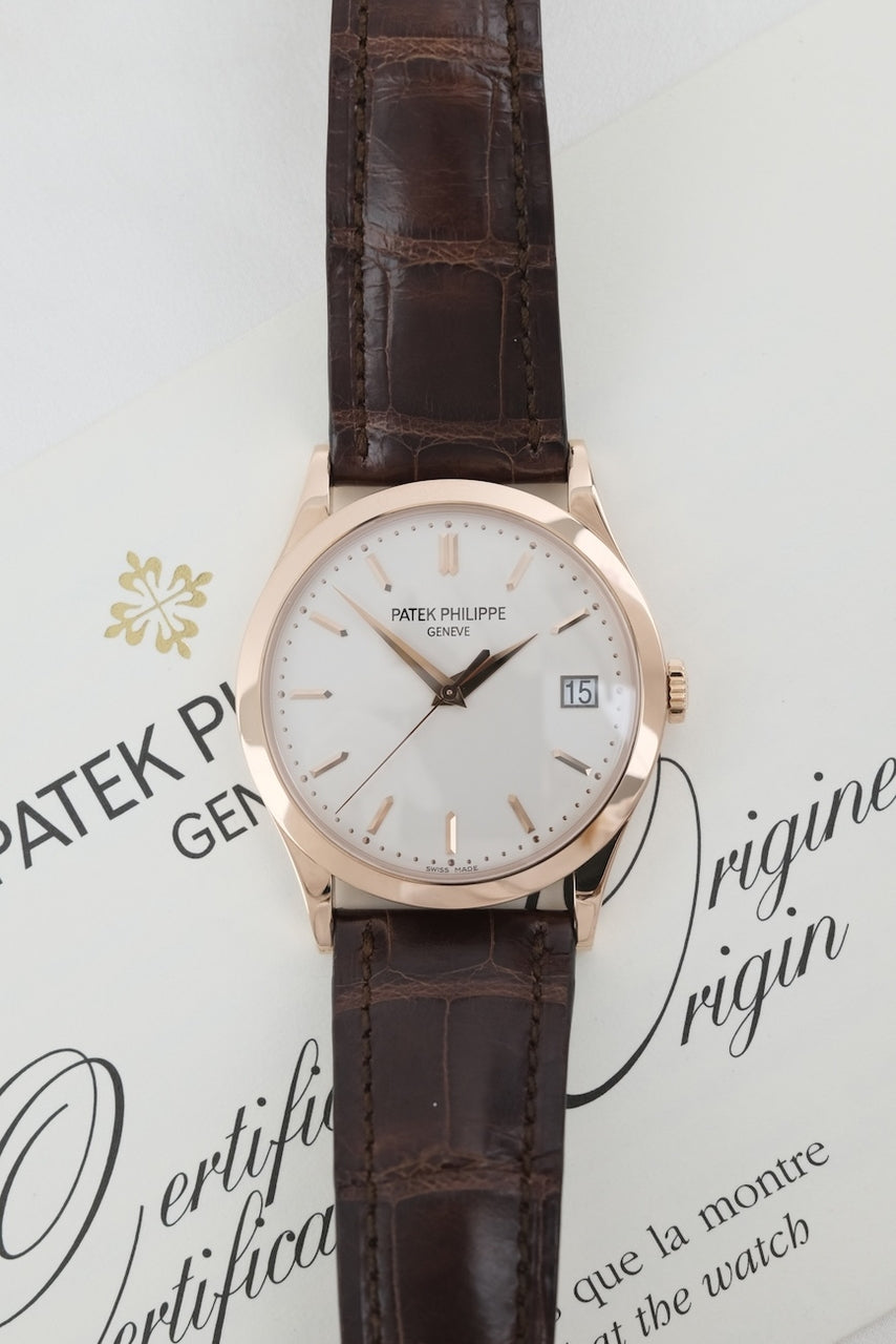 Patek Philippe Calatrava 5296R-010 - Detailed view 1